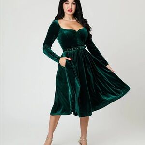 Unique Vintage Green Velvet Dress